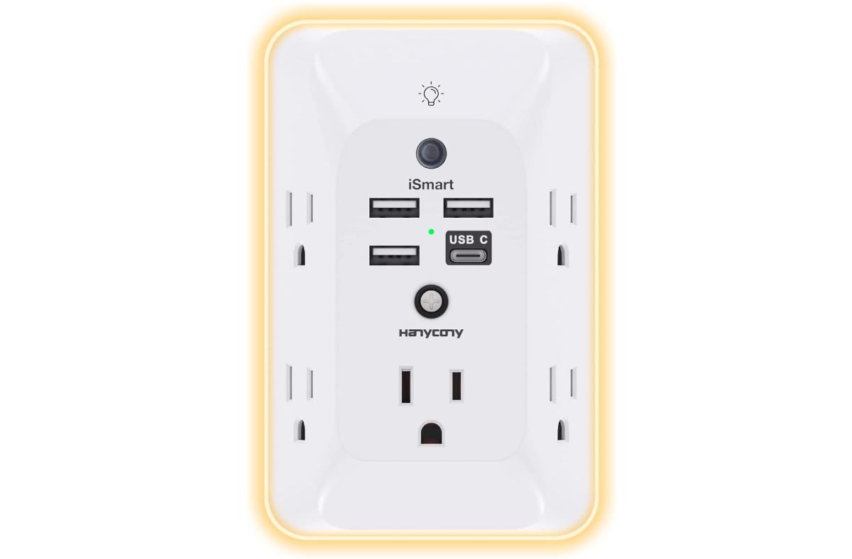Outlet Extender with Night Light